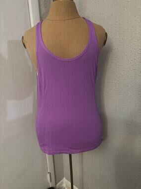 Under Armour Fitted Y Racerback Tank Top S Vented Activewear Athleisure Casual